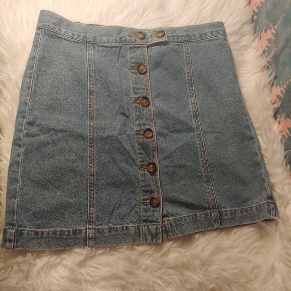 Forever 21 Skirt - Picture 3 of 5